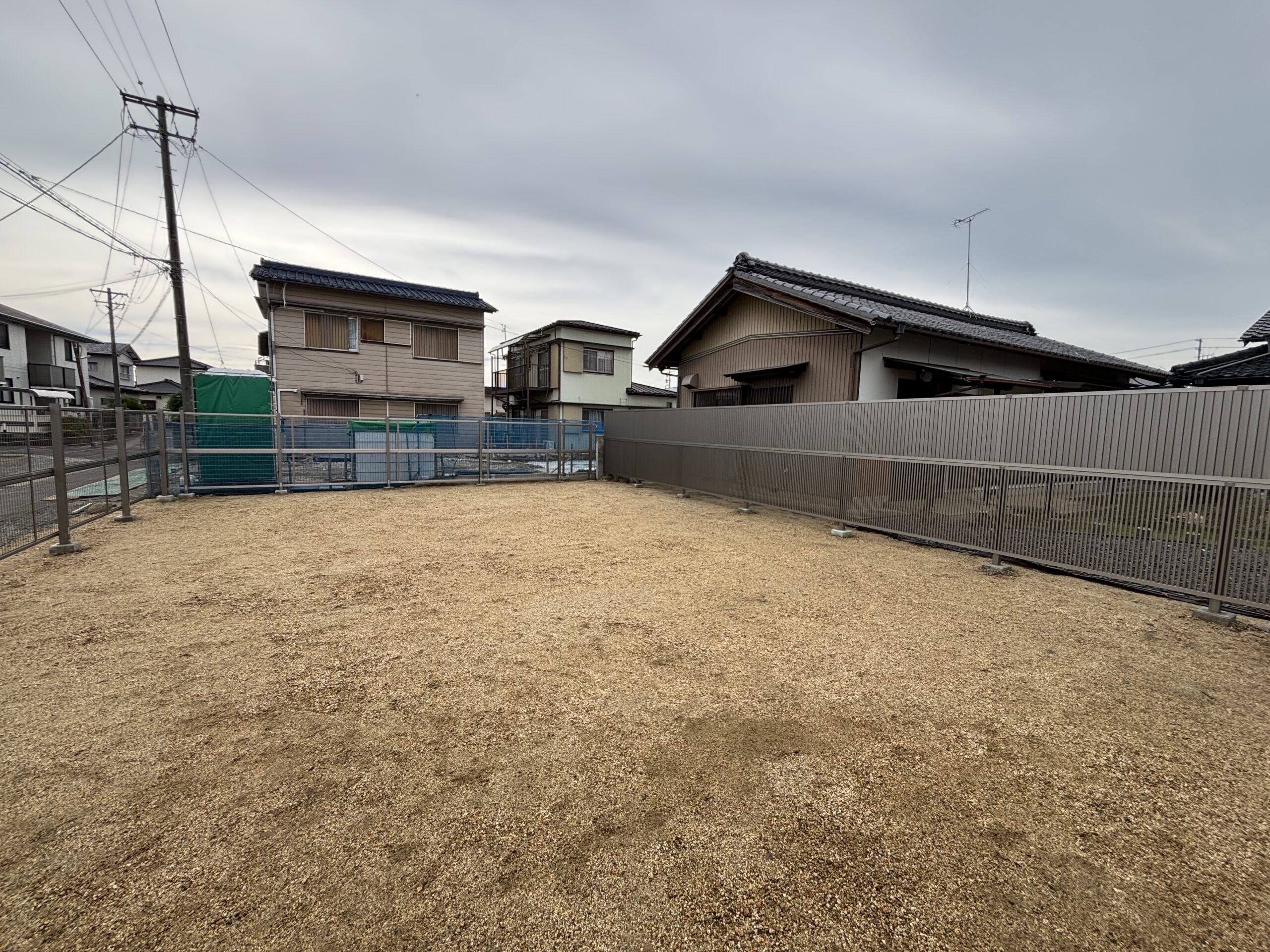 春日井市お客様邸：2段目隠しフェンス新設工事